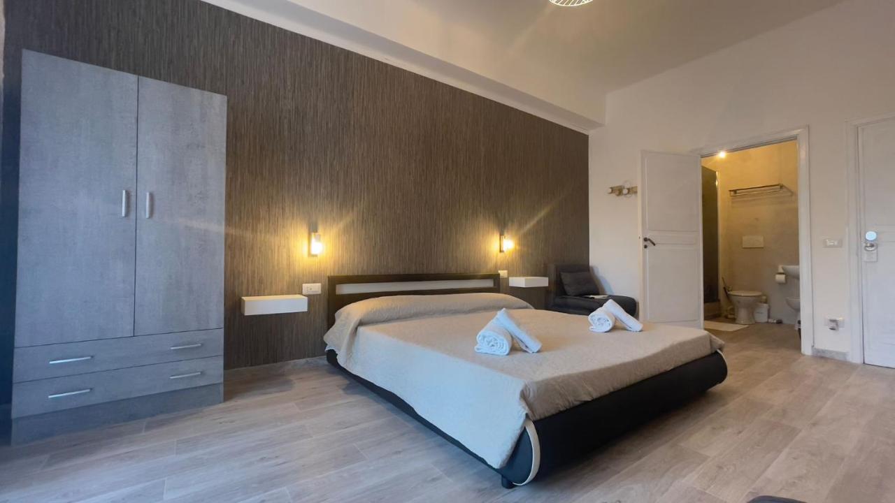 Cconforthotels R&B Gary House Бари Екстериор снимка