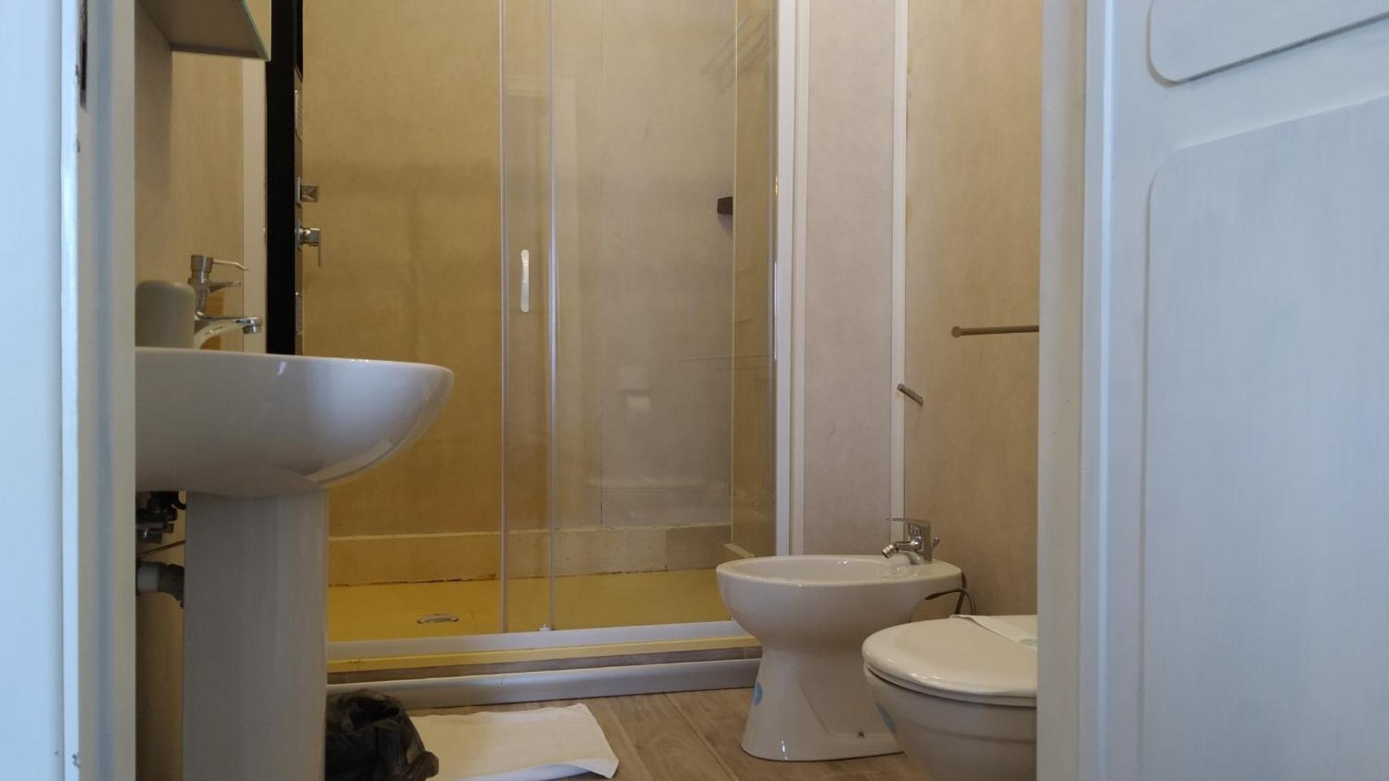 Cconforthotels R&B Gary House Бари Екстериор снимка